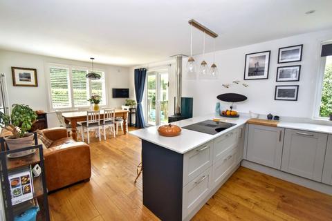 2 bedroom bungalow for sale, Far View Road, Okehampton