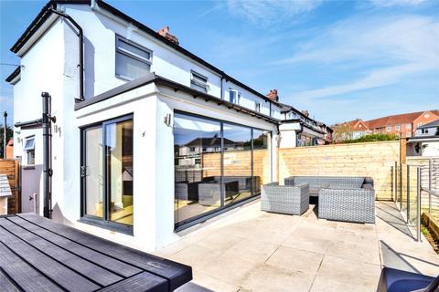 46 Leeds Road, Lofthouse, Wakefield, WF3 3EX