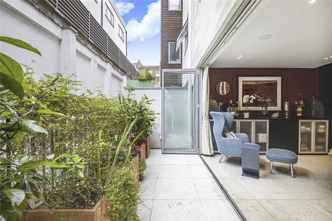 undefined, Crabtree Place, Fitzrovia, London, W1T