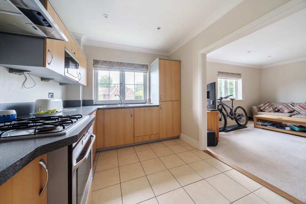 1297422-19-6846a2...