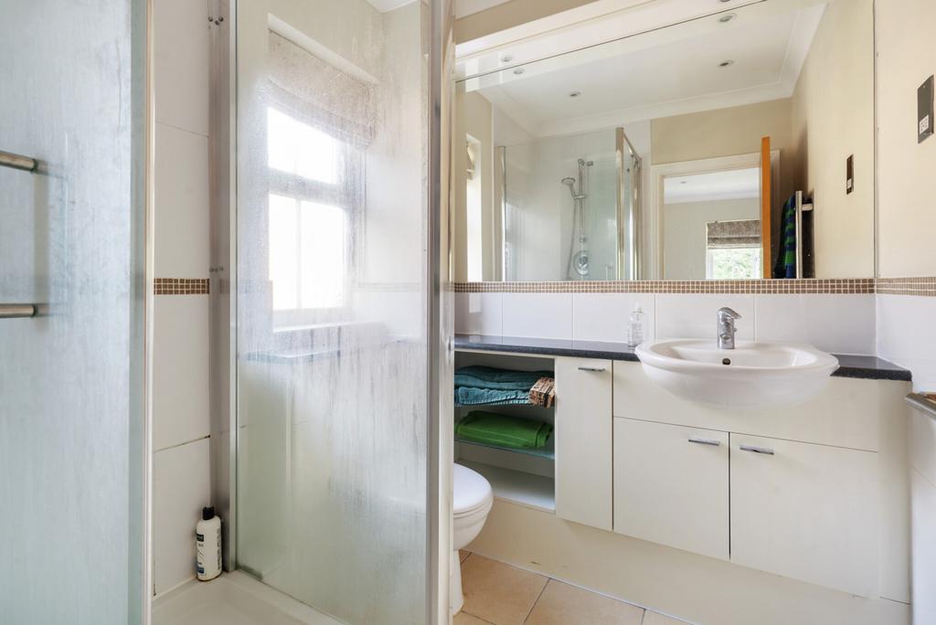 1297422-4-6846a15...