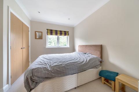2 bedroom apartment for sale, Ruscombe Lane, Reading RG10