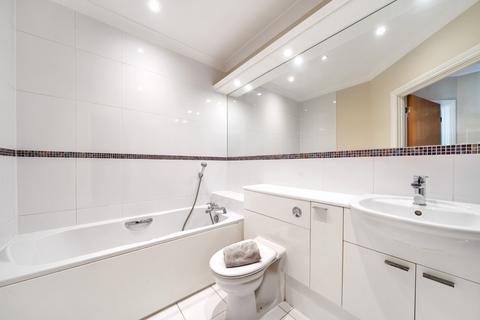 2 bedroom apartment for sale, Ruscombe Lane, Reading RG10
