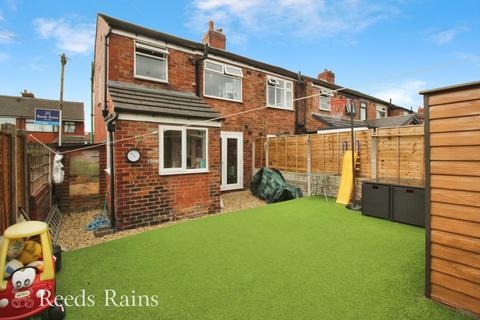 2 Fosterfield Place, Chorley, PR6 0HG