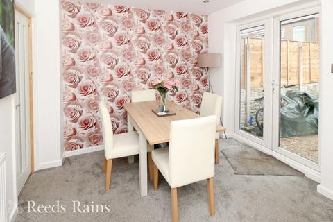 2 Fosterfield Place, Chorley, PR6 0HG