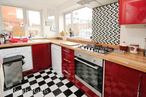 2 Fosterfield Place, Chorley, PR6 0HG