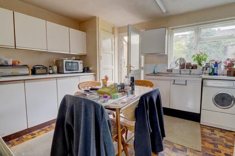 3 bedroom terraced house for sale, Southfield Road, Buckinghamshire HP27