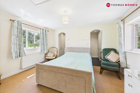 4 bedroom link detached house for sale, Signal Road, Huntingdon PE26