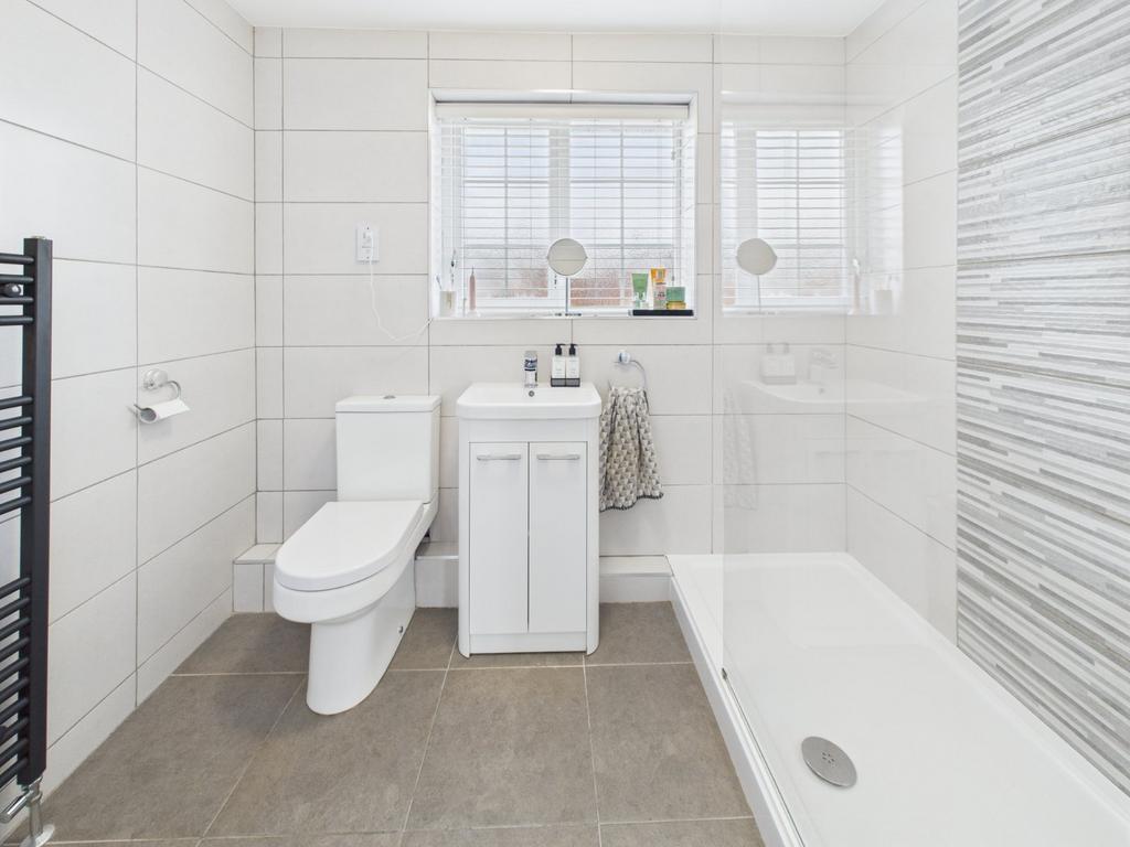 Family Shower Room