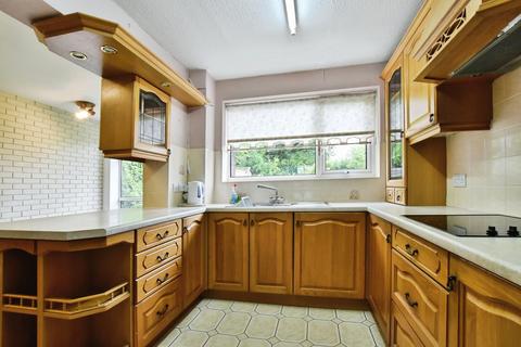 3 bedroom semi-detached house for sale, Serin Close, Stockport SK2