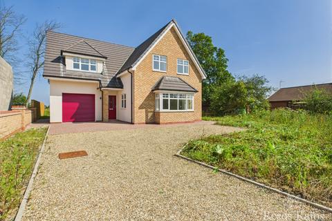 4 bedroom detached house for sale, Raleigh Drive, Hull HU11