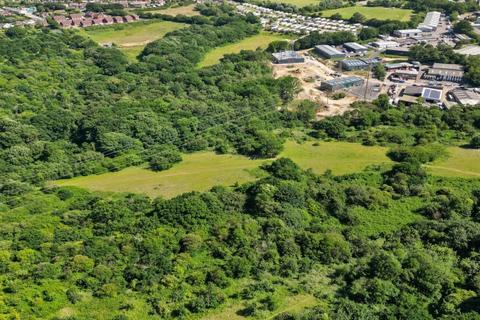 Land for sale, Land on East Side of Ivyhouse Ln Hastings TN35 4NN