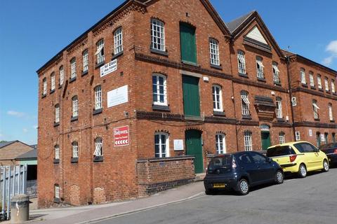 Industrial unit to rent, North St Melton Mowbray LE13 1NL