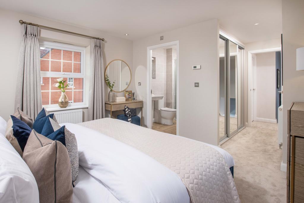 Avondale main bedroom en suite