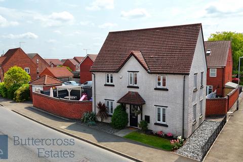3 bedroom detached house for sale, Goldstraw Lane, Fernwood, NG24 3FF