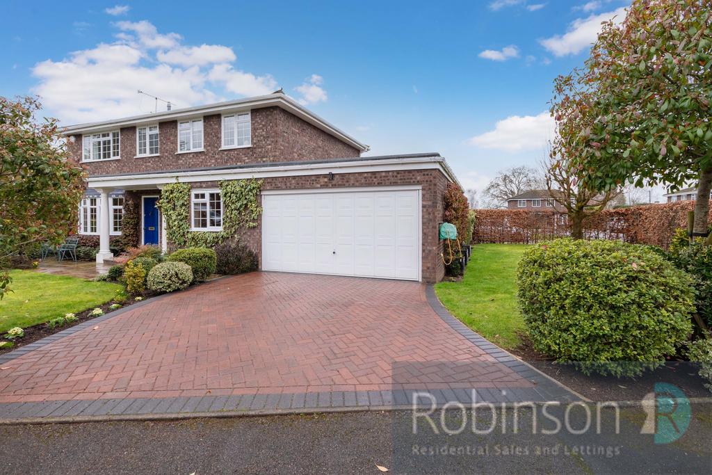 11 Silvertrees Drive-4