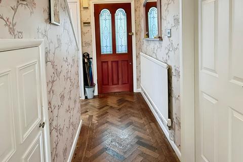 3 bedroom semi-detached house for sale, Fiona Drive, Thurnby, LE7