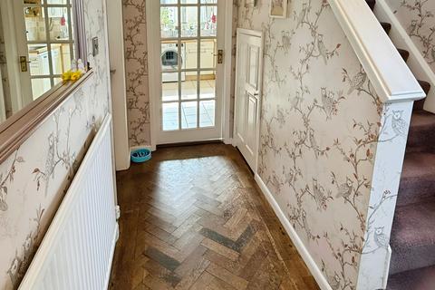 3 bedroom semi-detached house for sale, Fiona Drive, Thurnby, LE7