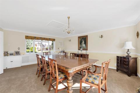 5 bedroom detached house for sale, Prospect Lane, Harpenden