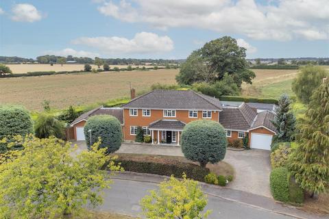 5 bedroom detached house for sale, Prospect Lane, Harpenden