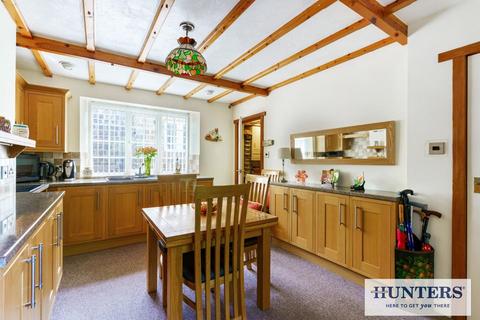 3 bedroom cottage for sale, Gill Lane, Nether Yeadon, Leeds, West Yorkshire