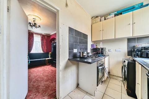 4 bedroom house for sale, Downham Way, Bromley