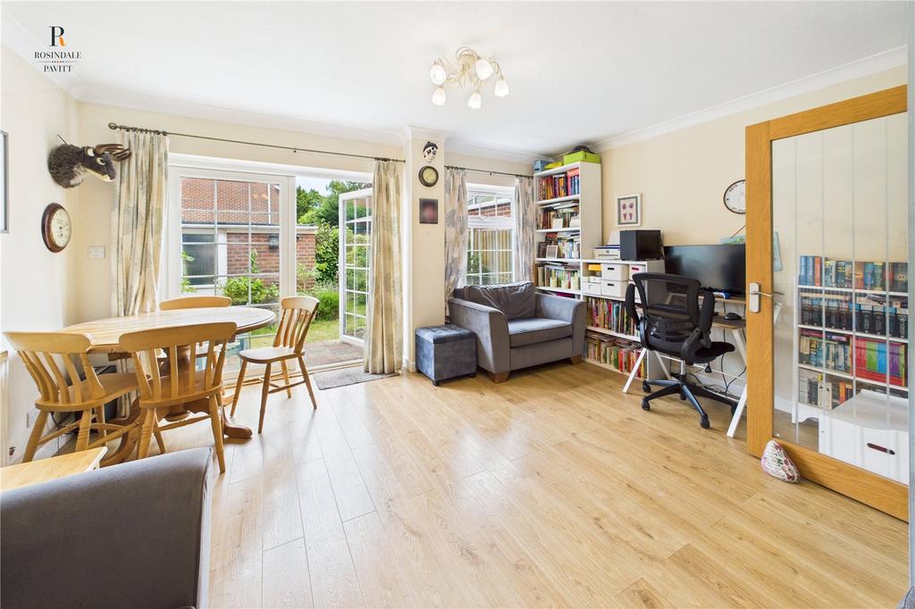 Spacious Lounge
