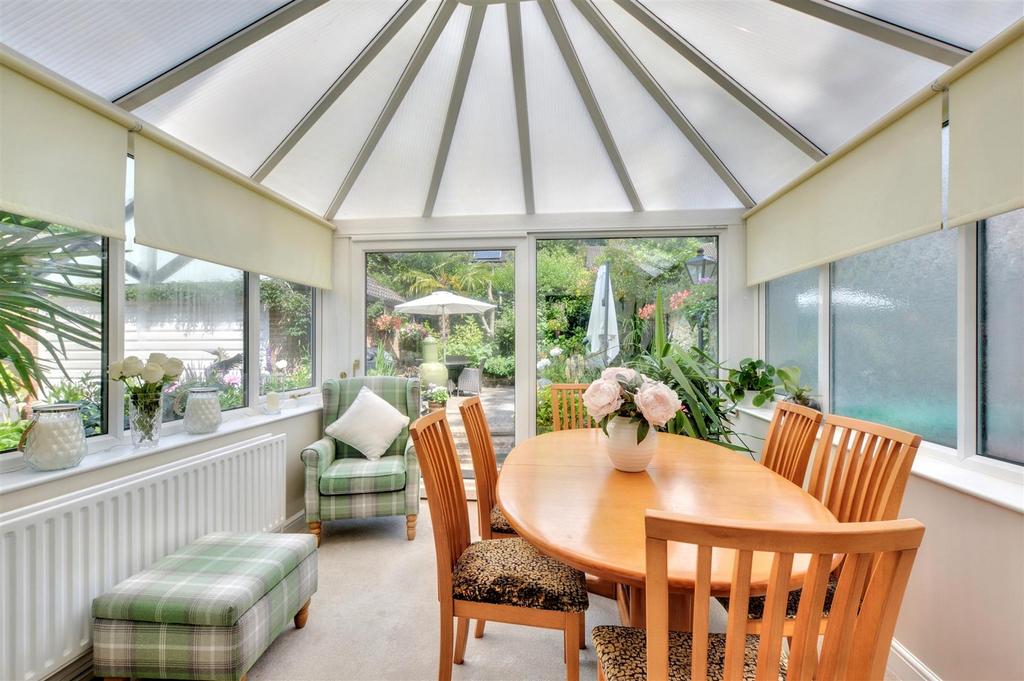 Conservatory 1.jpeg