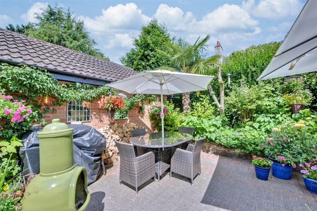 Garden 2.jpeg