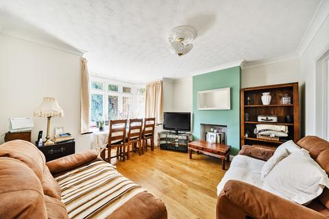 undefined, Spur Road, Orpington
