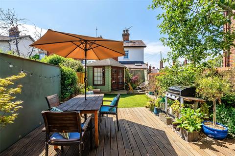 5 Junction Road, Dorking, RH4 3HB