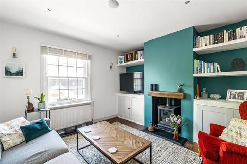 5 Junction Road, Dorking, RH4 3HB