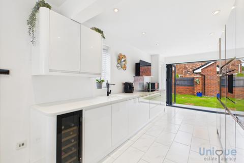 3 bedroom detached house for sale, Sandwell Avenue,  Thornton-Cleveleys, FY5