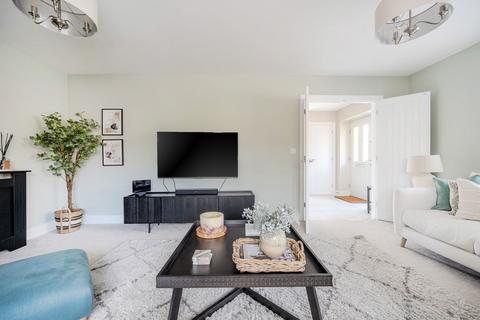 39 Saunders Way, Basingstoke, RG23 7FA