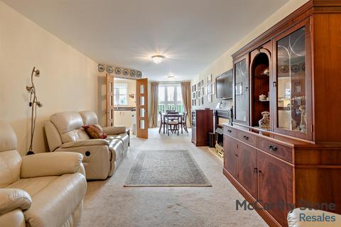 2 bedroom apartment for sale, Swift House, St. Lukes Road, Maidenhead