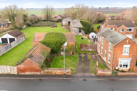 undefined, West Street, West Butterwick, DN17