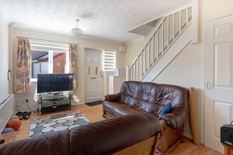 57 Speedwell Close, Cambridge, CB1 9YS