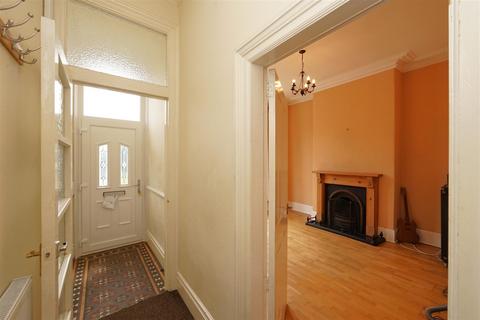 6 bedroom end of terrace house for sale, Abbey Road, Barrow-In-Furness
