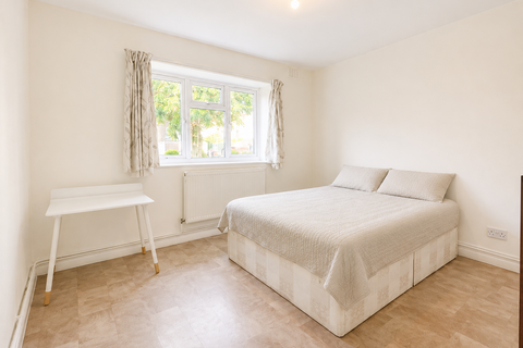 2 bedroom apartment to rent, Caldwell Street, Camberwell, London, SW9