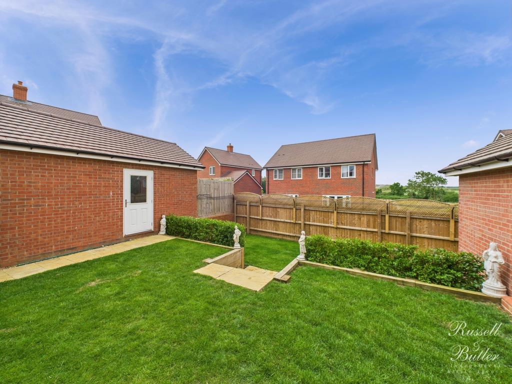 Cam01995 g0 pr0320 still017