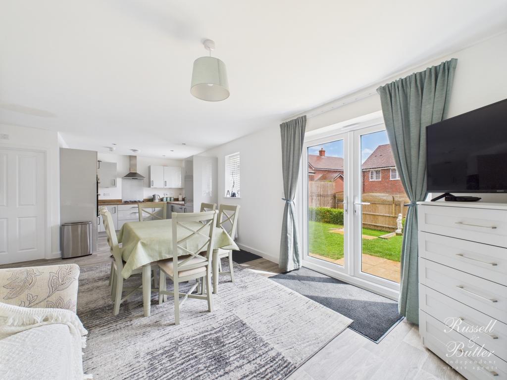 Cam01995 g0 pr0320 still030