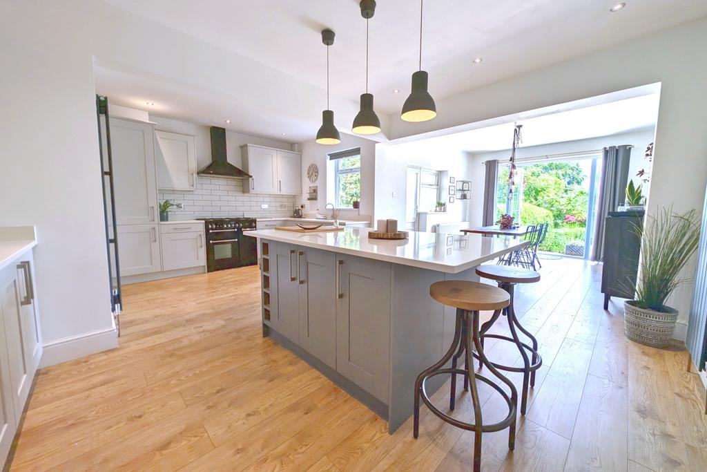 Open Plan Kitchen Diner
