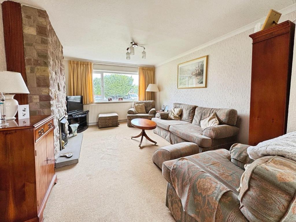 Living Room.jpg