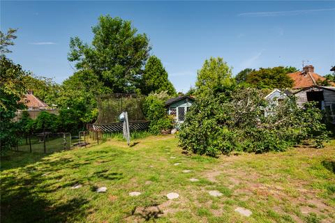 4 bedroom semi-detached house for sale, Horsham Road, Findon Village, Worthing, West Sussex, BN14