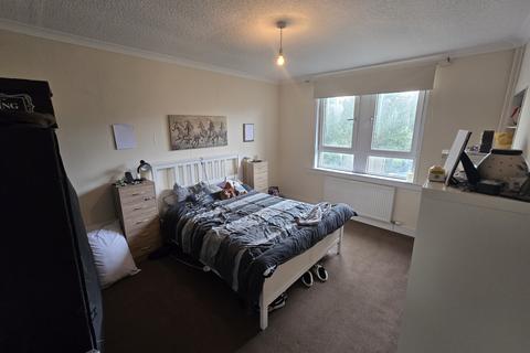 2 bedroom flat for sale, 291 Greengairs Road, Greengairs ML6 7TE