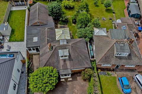 4 bedroom detached bungalow for sale, Fortescue Lane, Rugeley