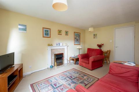 2 bedroom end of terrace house for sale, Daysfoot Court, York, YO10 5BP