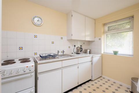 2 bedroom end of terrace house for sale, Daysfoot Court, York, YO10 5BP
