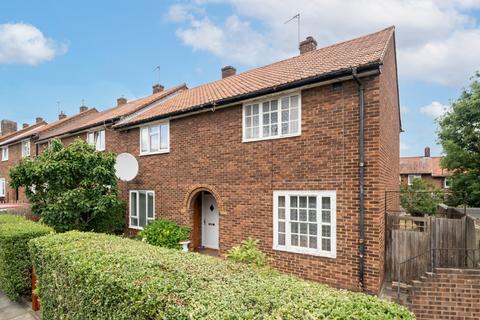 2 bedroom end of terrace house for sale, Shroffold Road, Bromley