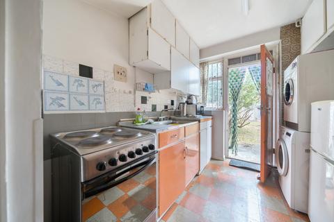 2 bedroom end of terrace house for sale, Shroffold Road, Bromley